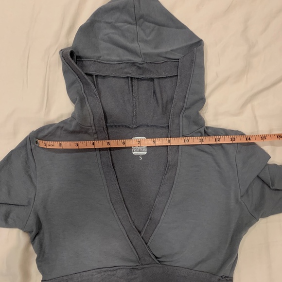 Frontline Dance Crop Top with Hoodies size S - Picture 6 of 6